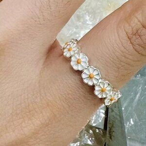 Daisy Women's Ring